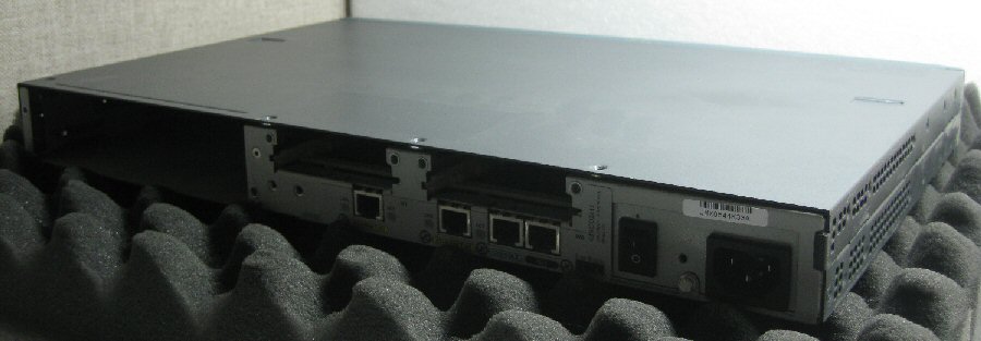 Cisco 2611 w/ 1 Year Warranty 64/16 MEMORY  